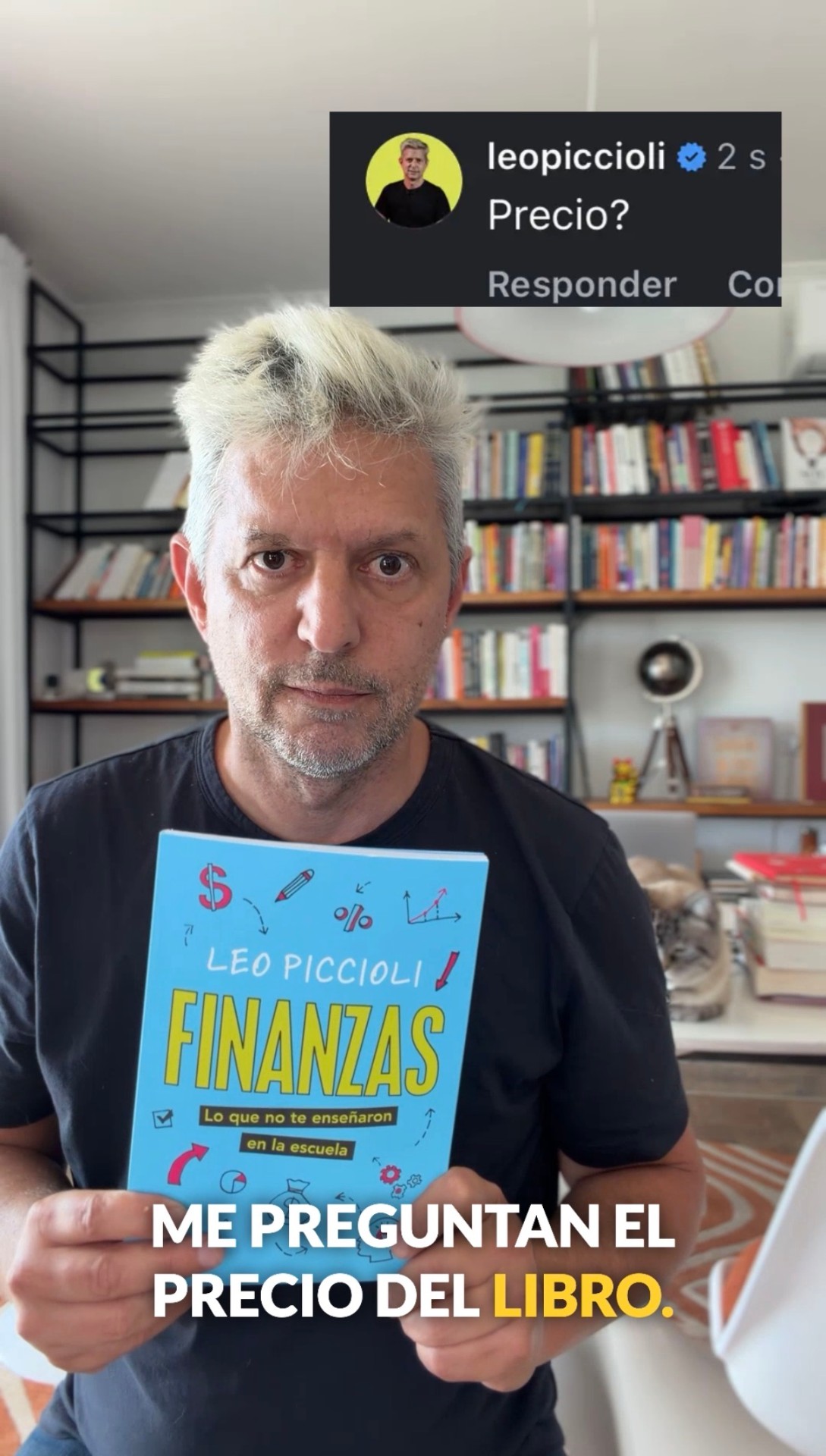 Leo Piccioli hablando sobre el libro Finanzas
